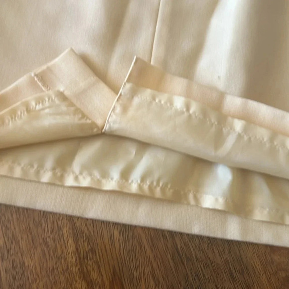 Laura Ashley size 8 skirt - Picture 3 of 6